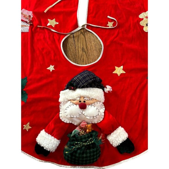Vtg Retro Christmas Tree Skirt 3D Handmade Velvet Santa Presents Holly - Picture 1 of 6